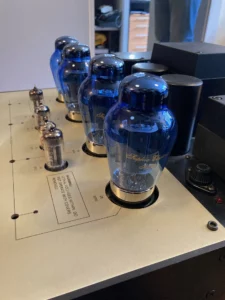 Conrad Johnson Premier Eleven